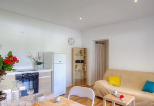Appartement Tranquille En Bas De Villa Afa Exteriér fotografie